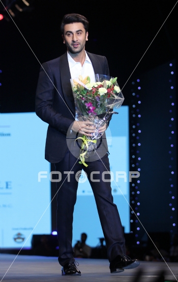 Fotocorp : Ranbir Kapoor Pidilite Caring with Style Fashion Show 2014